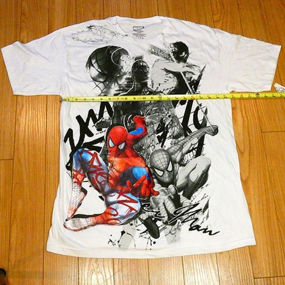 RARE RARE Marvel Spiderman 2009 Re-Iron-On Graphic Print T Shirt Size Large NEW - Picture 2 of 11